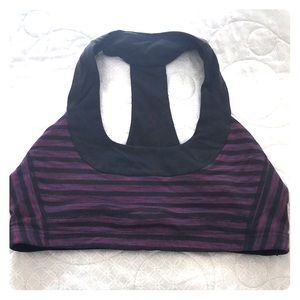 Lululemon sports bra